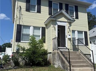 91 Mason Ave, Cranston, RI 02910