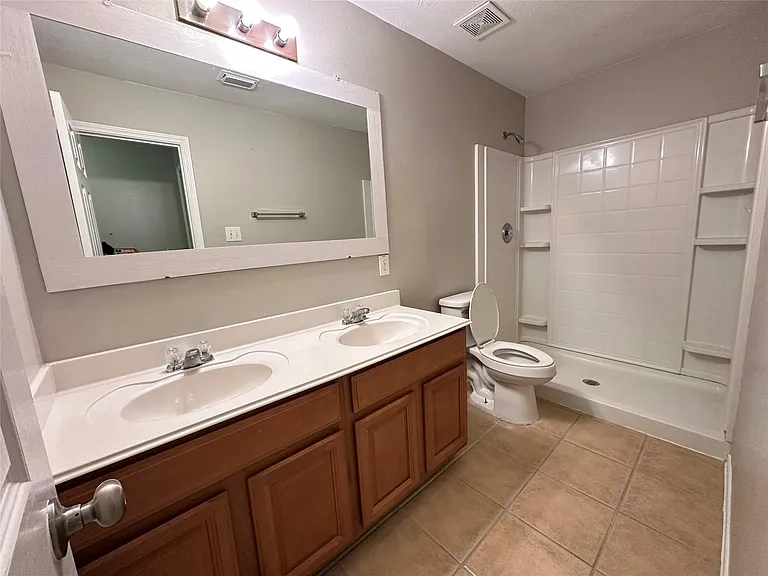 1126 Desert Willow Ln — Photo 15