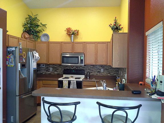 4th image of 20941 N 86th Ave