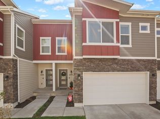 4292 E Golden Grv, Eagle Mountain, UT 84005