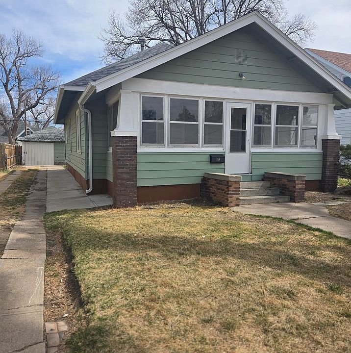 1st image of 518 Lake St