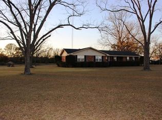 1194 Bell Telephone Rd, Hazlehurst, GA 31539