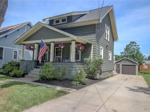 100 Sycamore St, East Aurora, NY 14052