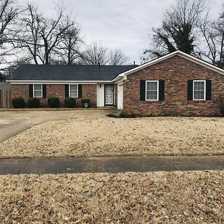 1st image of 1501 Normandy Ln