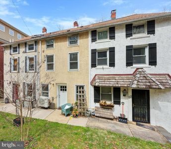 20 Balligomingo Rd, W Cnshohocken, PA, 19428