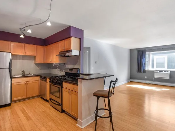2121 North Cambridge AVENUE #303, Milwaukee, WI 53202