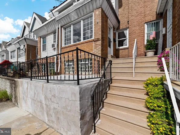 4745 Loring St, Philadelphia, PA 19136