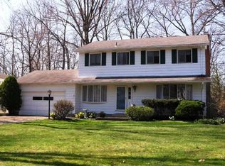 6610 Berkshire Dr, Mentor, OH 44060