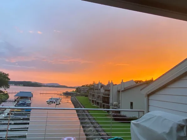 4274 Lakeshore Ln Unit 302, Chattanooga, TN 37415