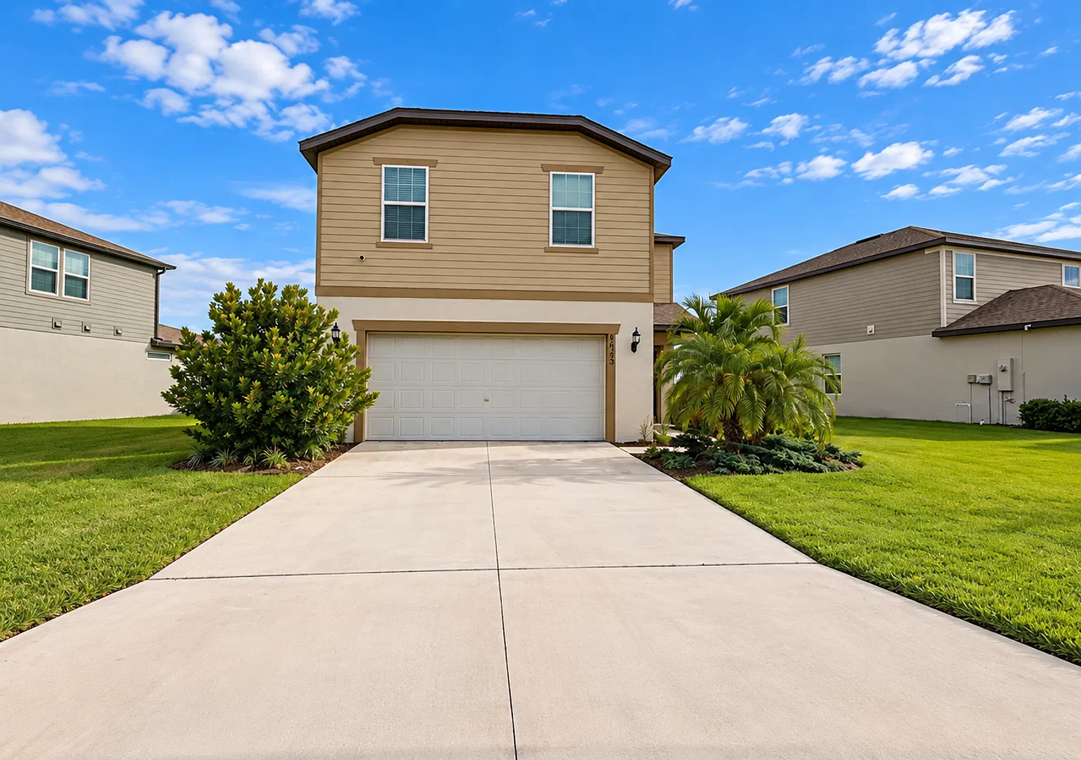 Fantastic 5 Bedroom/ 3 Bath Home In Parrish! Isles At Bayview! Super Amenities! — Photo 1
