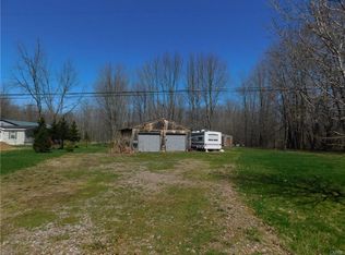 458 Oneida River Rd, Pennellville, NY 13132