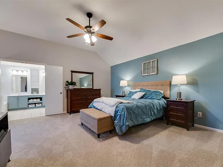 8801 Clearlake Dr — Photo 27