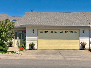 1516 16th St NW, Minot, ND 58703