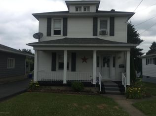 705 Oak St, Old Forge, PA 18518