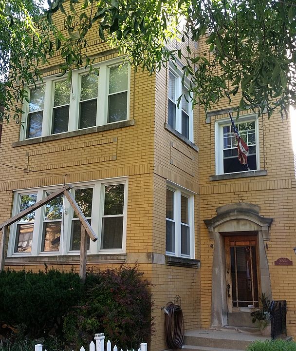 1st image of 5825 N Maplewood Ave