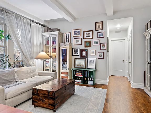 3rd image of 25 5th Ave APT 5G
