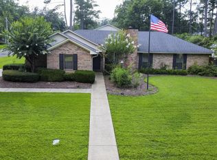 219 Mapleview Rd, West Point, MS 39773