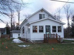 559 Mergenhagen Rd, Angola, NY 14006