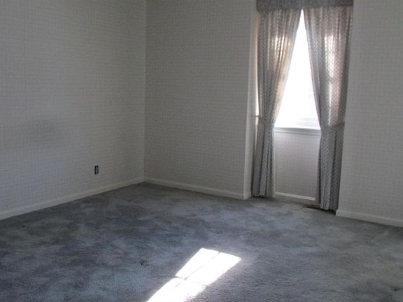 5th image of 850 Yorktown Dr