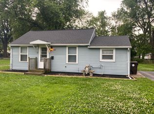 4205 E Glenwood Ave, Decatur, IL 62526