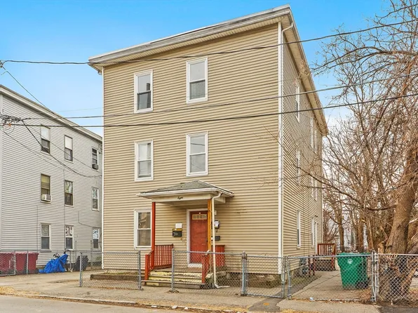 6 Eight Dalton St, Lowell, MA 01850