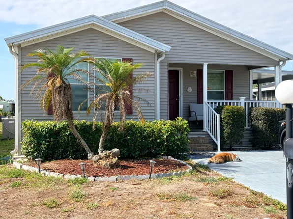 3846 Golf Cart Dr, North Fort Myers, FL 33917