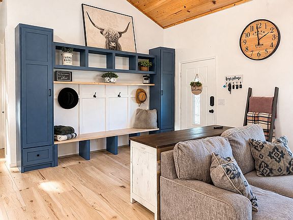 Custom Mudroom Built-Ins