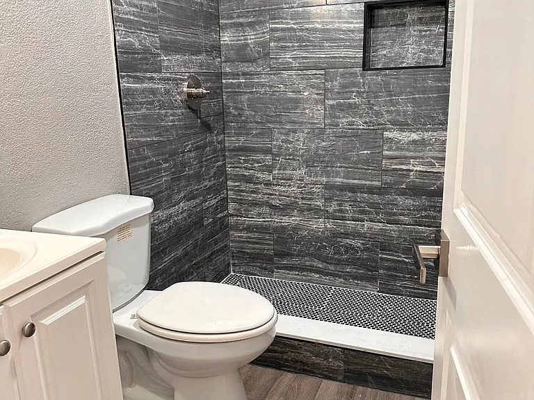 7521 NW 44th Ct #1-4 — Photo 5