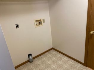 3409 12th Ave #8, Vienna, WV 26105