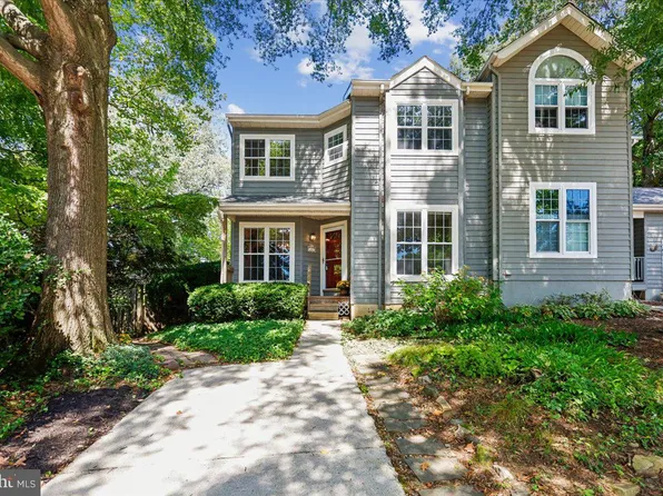 701 Monmouth Ave, Severna Park, MD 21146