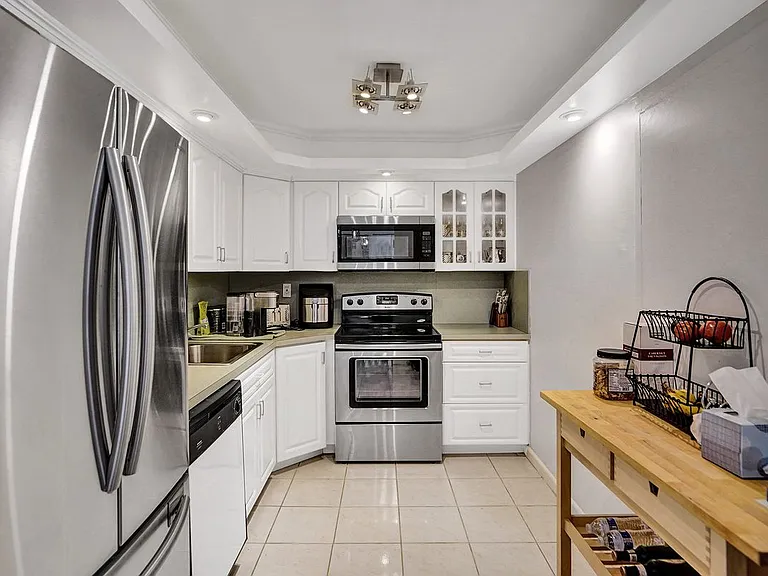 3180 S Ocean Dr #1504 — Photo 4