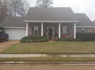 231 Lighthouse Ln, Brandon, MS 39047