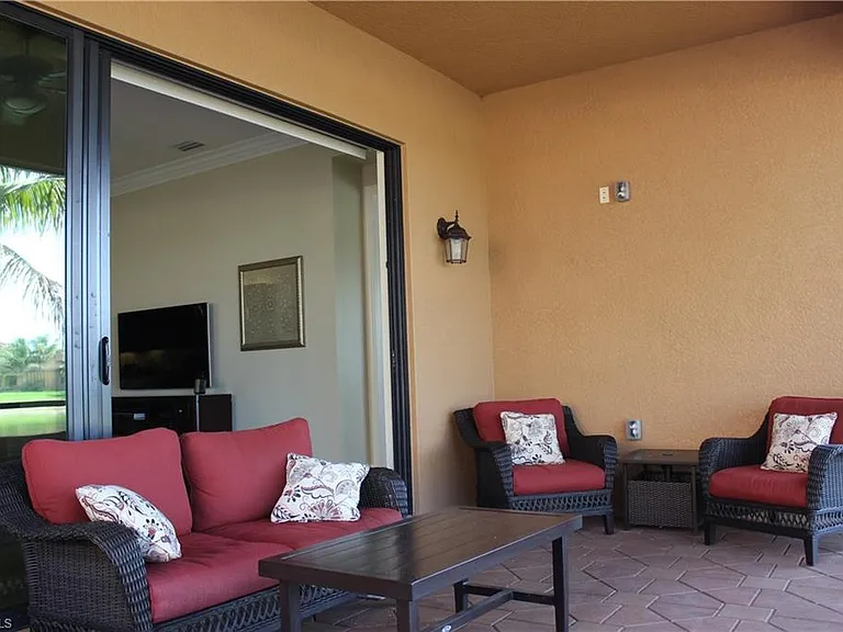 3326 Baltic Dr — Photo 24