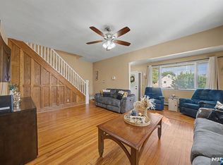 103 Chamberlain Ave, Paterson, NJ 07502