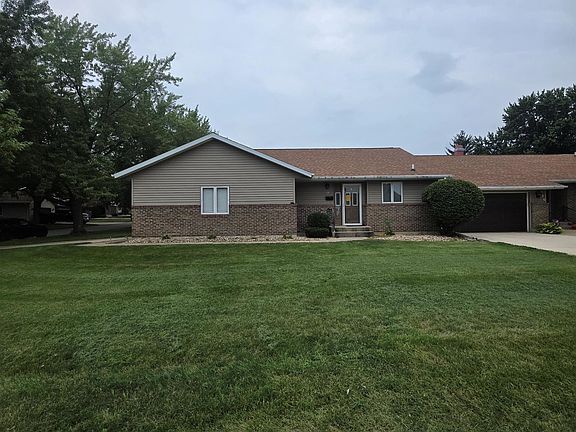 2nd image of 802 N Greenfield Dr