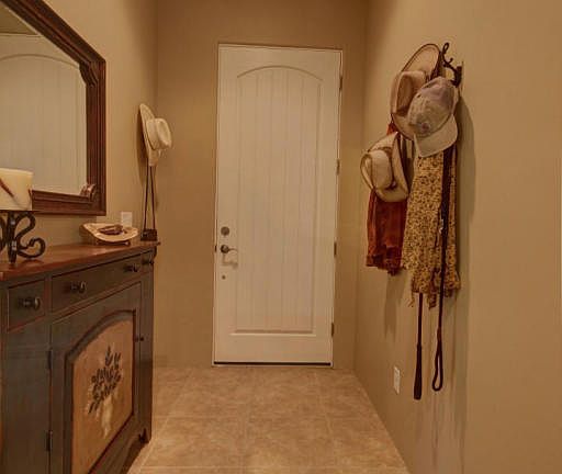 2nd image of 36600 N Cave Creek Rd Unit 8C