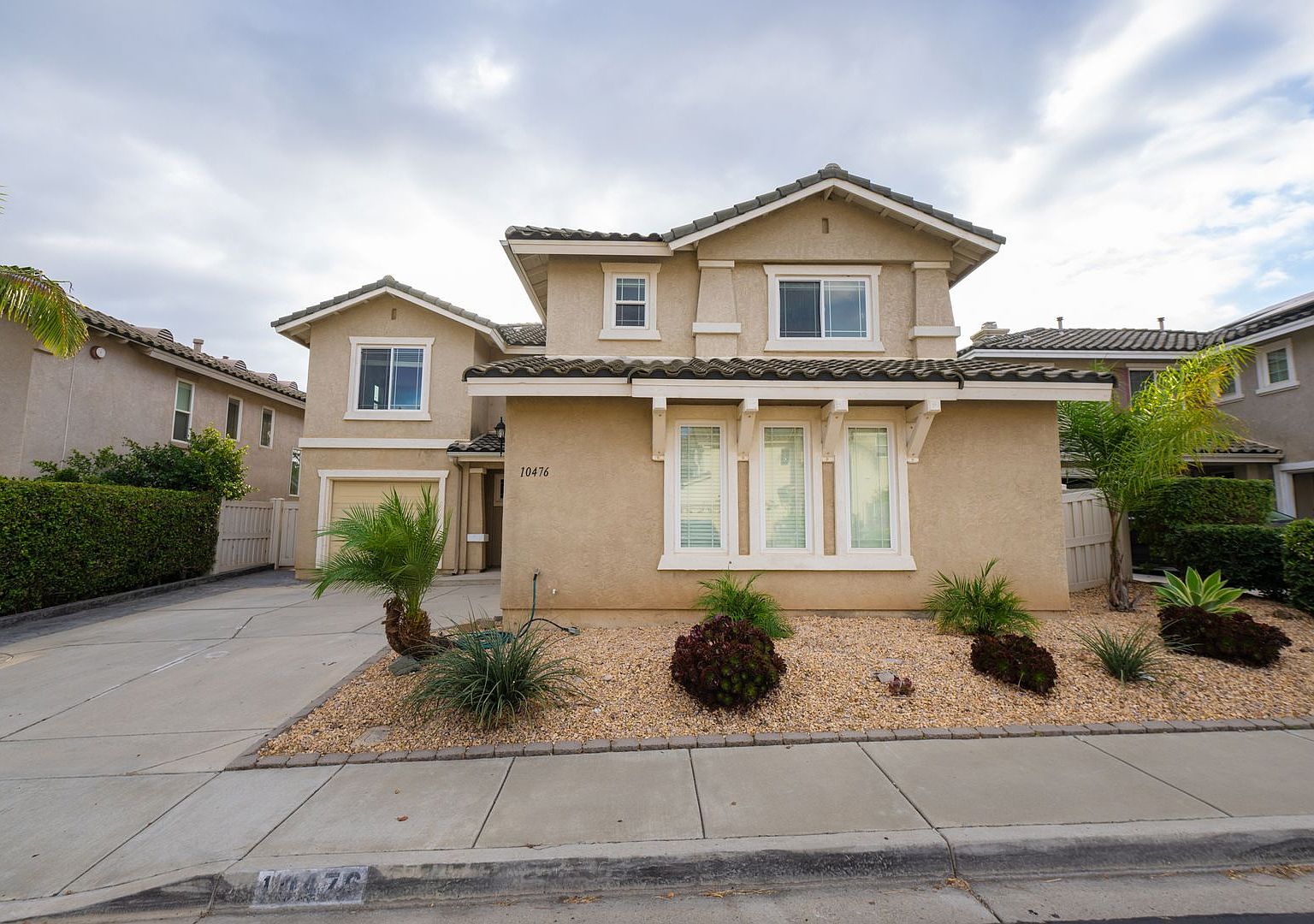 10476 Magical Waters Ct, Spring Valley, CA 91978 | Zillow
