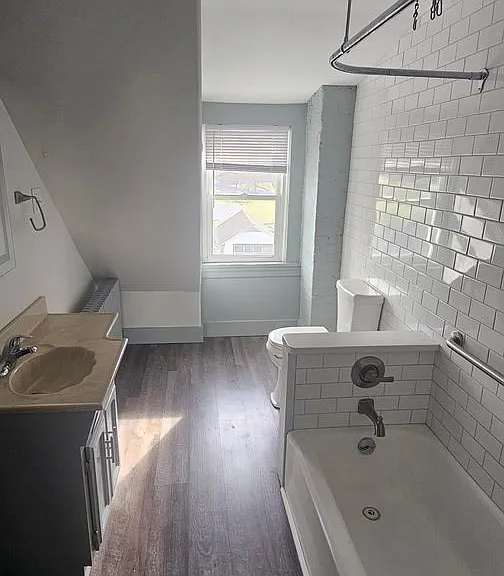104 E Areba Ave #2 — Photo 9