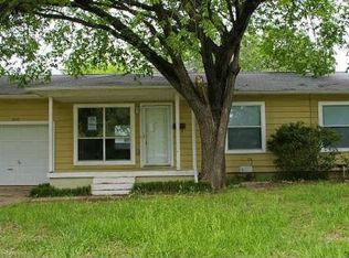 2219 Ridgewood St, Irving, TX 75062