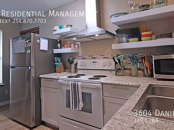 5th image of 3604 Daniels Dr