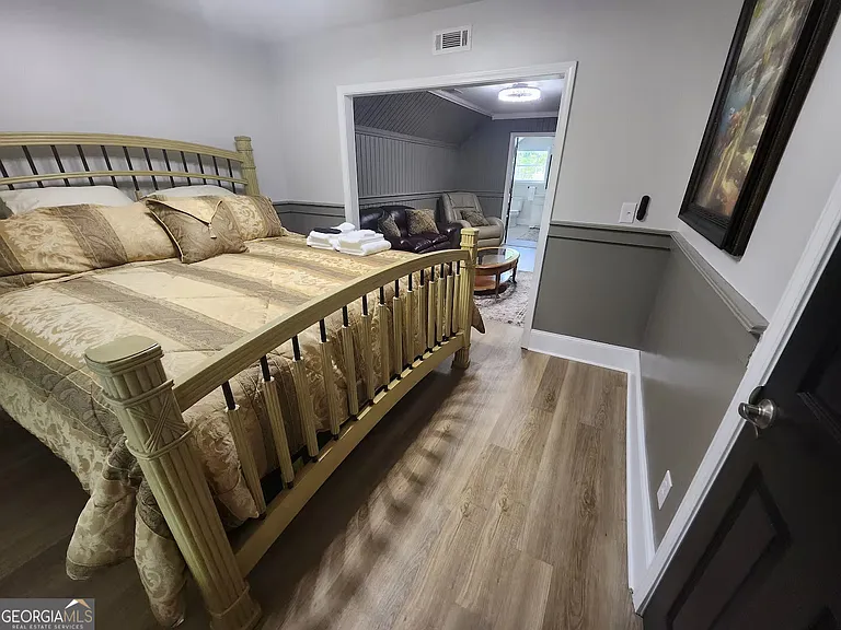 6765 Virlyn B Smith Rd — Photo 27