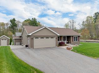 7 Pendleton Road, Laconia, NH 03246