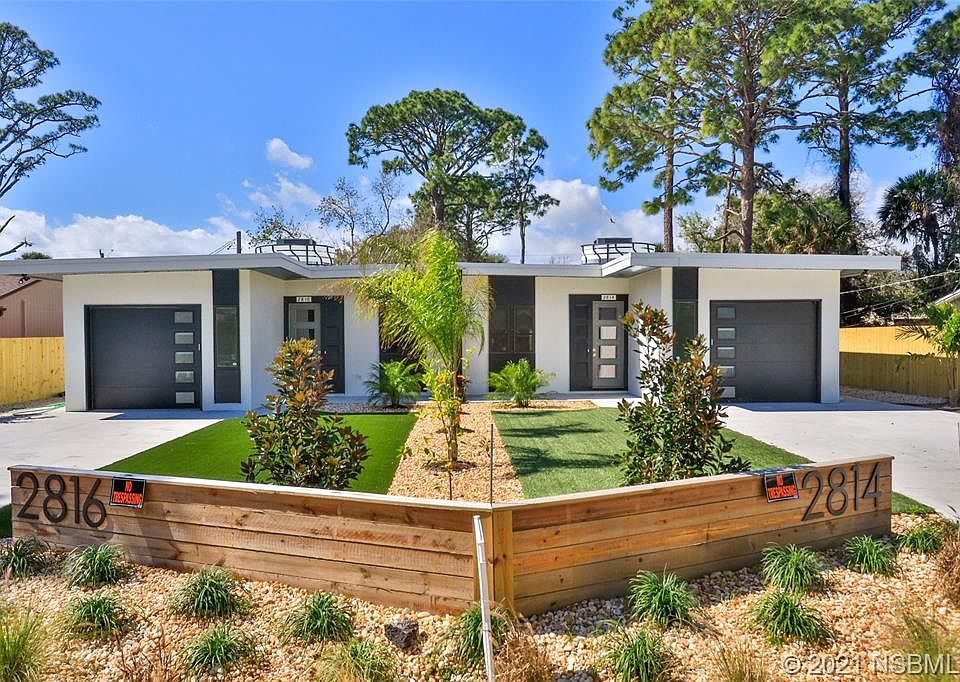 2nd image of 2610 India Palm Dr