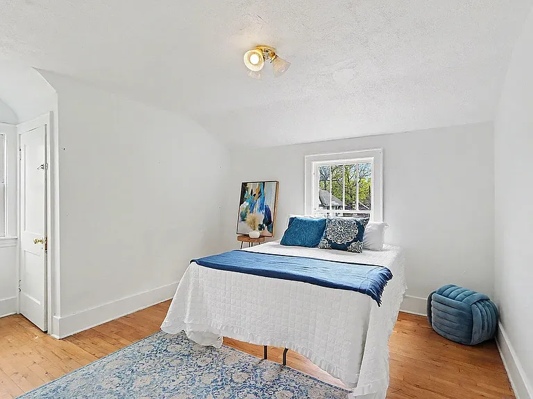 140 Dixie Ave — Photo 15