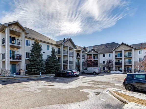 2395 N Eversyde Ave SW #1128, Calgary, AB T2Y 0B5