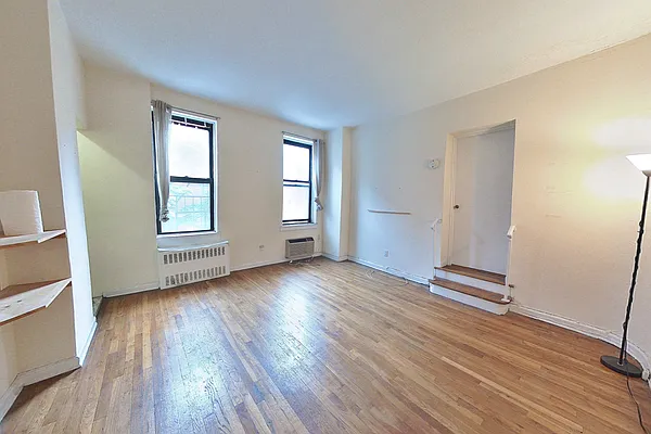 Rented by Platinum Properties | media 19