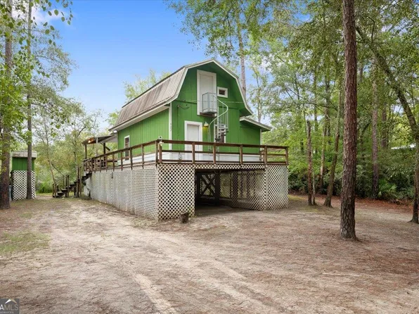 922 Warners Lndg, Hortense, GA 31543