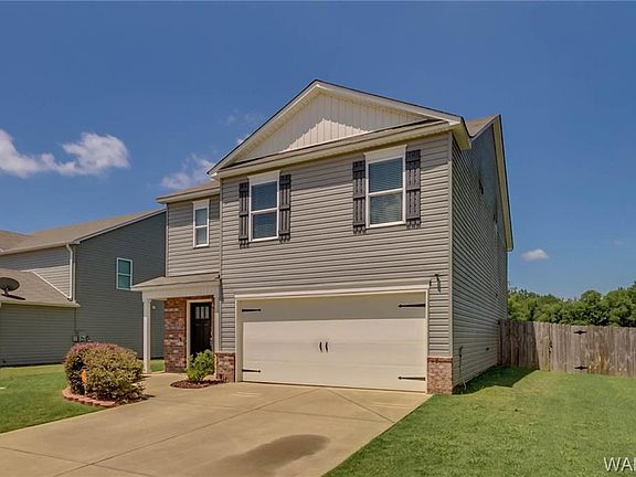 3rd image of 2092 Laurel Lake Dr