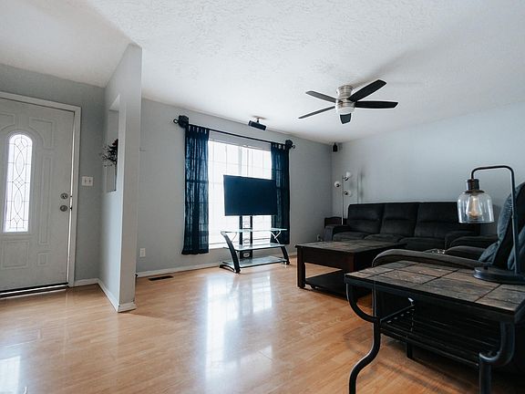 3rd image of 6699 Heritage Dr