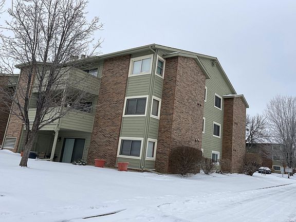 2nd image of 50 19th Ave APT 24